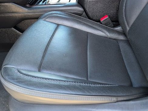 Certified 2025 GMC Yukon Denali image 15