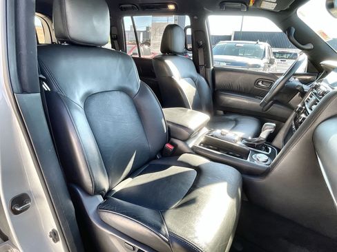 Used 2023 Nissan Armada SL w/ Midnight Edition Package image 27