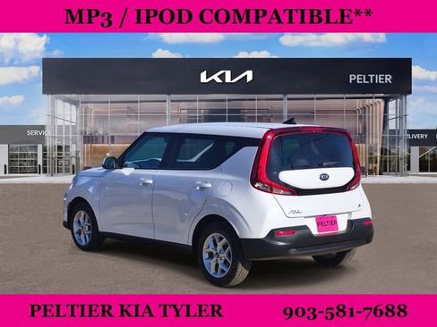 Certified 2020 Kia Soul S image 5