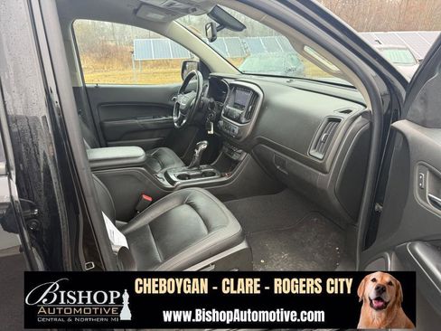 Used 2022 GMC Canyon AT4 image 27