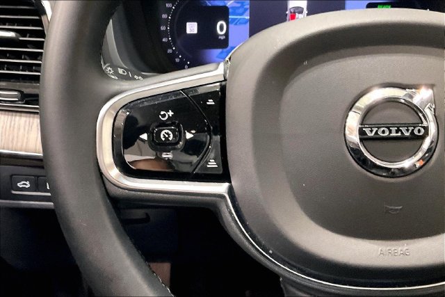 Certified 2024 Volvo XC90 T8 Ultimate w/ Lounge Package AWD/4WD image 21