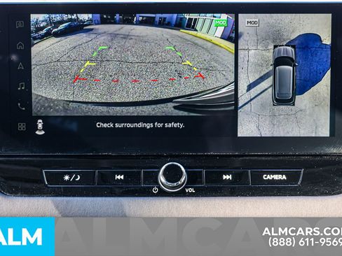 Used 2025 Mitsubishi Outlander SE image 31