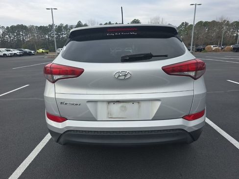 Used 2016 Hyundai Tucson SE image 6