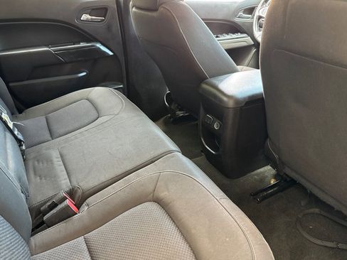 Used 2016 Chevrolet Colorado LT image 18