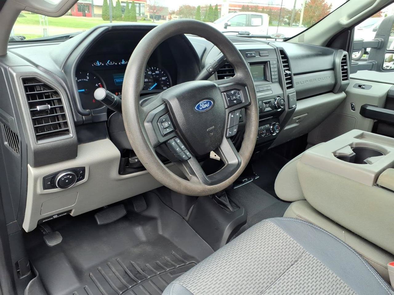 Used 2018 Ford F450 XL w/ Power Equipment Group AWD/4WD image 25