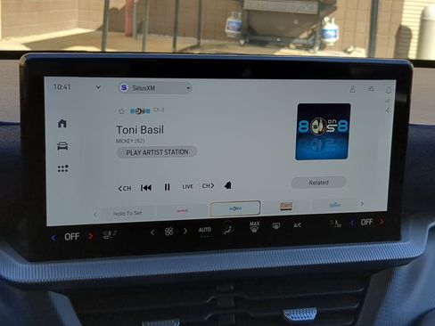 Used 2025 Ford Explorer ST-Line w/ ST-Line Street Pack image 22