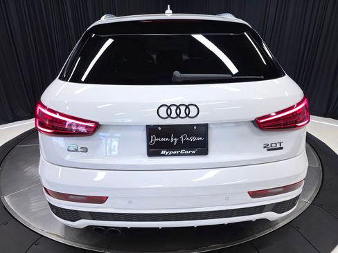 Used 2018 Audi Q3 2.0T Premium Plus w/ Premium Plus Package AWD/4WD image 50