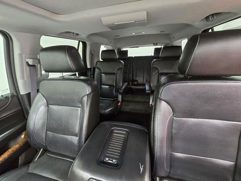 Used 2017 Chevrolet Tahoe Premier RWD image 13