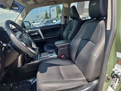Used 2022 Toyota 4Runner TRD Sport AWD/4WD image 26