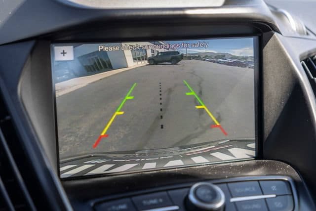 Used 2019 Ford Escape SE FWD image 29