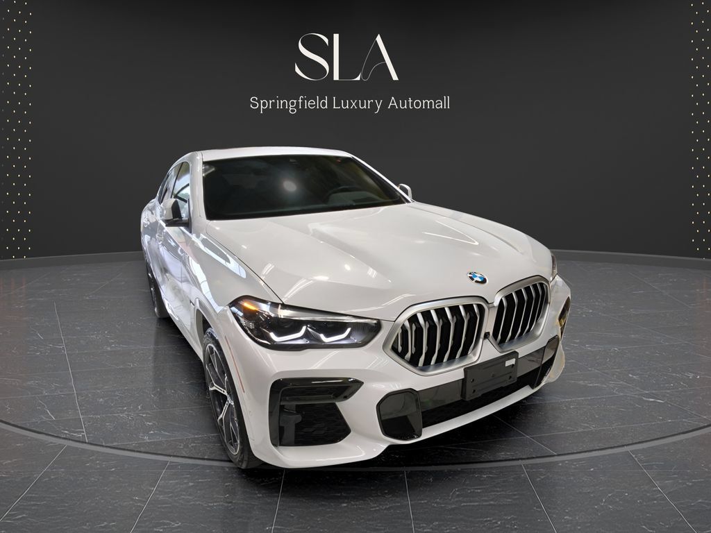 Used 2023 BMW X6 xDrive40i AWD/4WD image 1