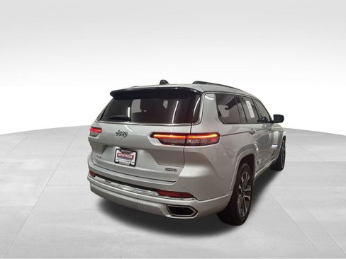 Used 2023 Jeep Grand Cherokee L Overland image 7