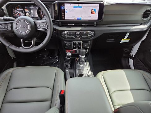 New 2026 Jeep Gladiator Mojave AWD/4WD image 5