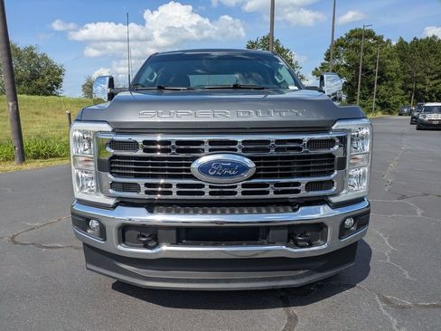 Used 2025 Ford F250 XLT AWD/4WD image 9