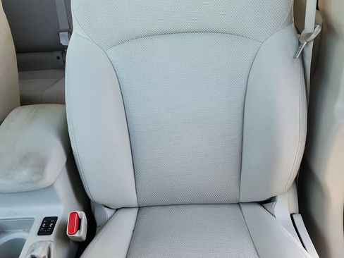 Used 2015 Subaru Crosstrek 2.0i Premium image 14