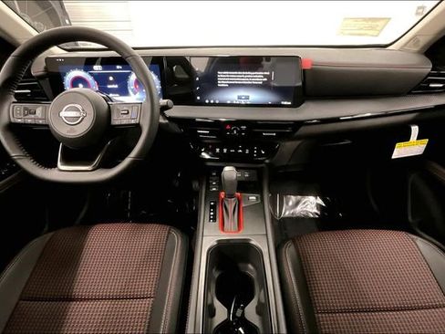 New 2026 Nissan Kicks SR w/ SR Premium Package AWD/4WD image 5