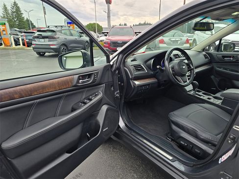 Used 2018 Subaru Outback 2.5i Limited w/ Popular Package #2 image 7