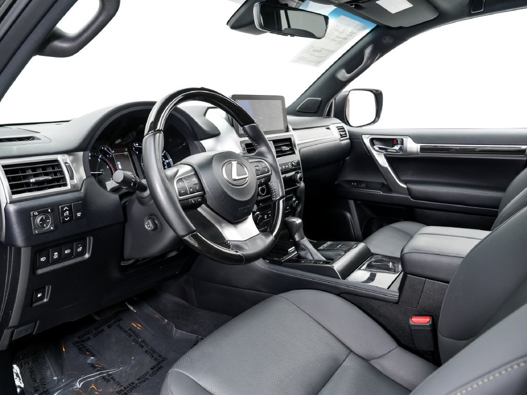 Used 2023 Lexus GX 460 Premium w/ Premium Package AWD/4WD image 4