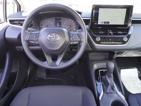 Certified 2025 Toyota Corolla LE image 10