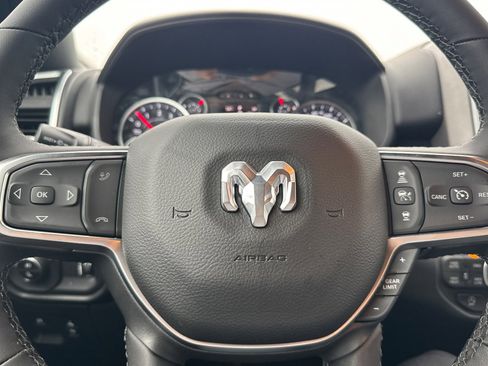 New 2026 RAM 1500 4x4 Crew Cab image 21