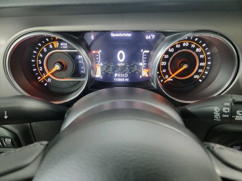 Used 2018 Jeep Wrangler Unlimited Sport S AWD/4WD image 19