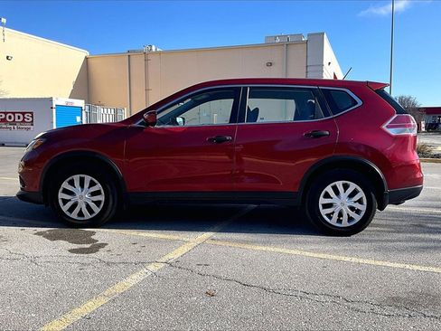 Used 2016 Nissan Rogue S image 7