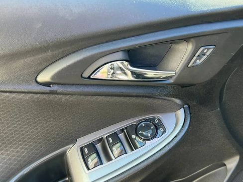 Used 2024 Chevrolet Malibu LT FWD image 10