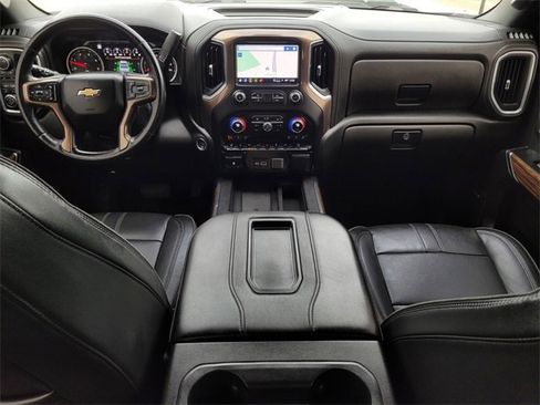 Used 2022 Chevrolet Silverado 2500 High Country w/ Z71 Off-Road Package image 20