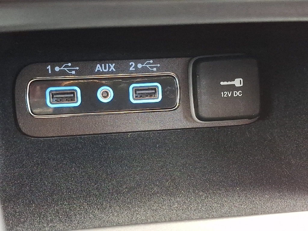 Used 2020 Jeep Grand Cherokee Altitude AWD/4WD image 25