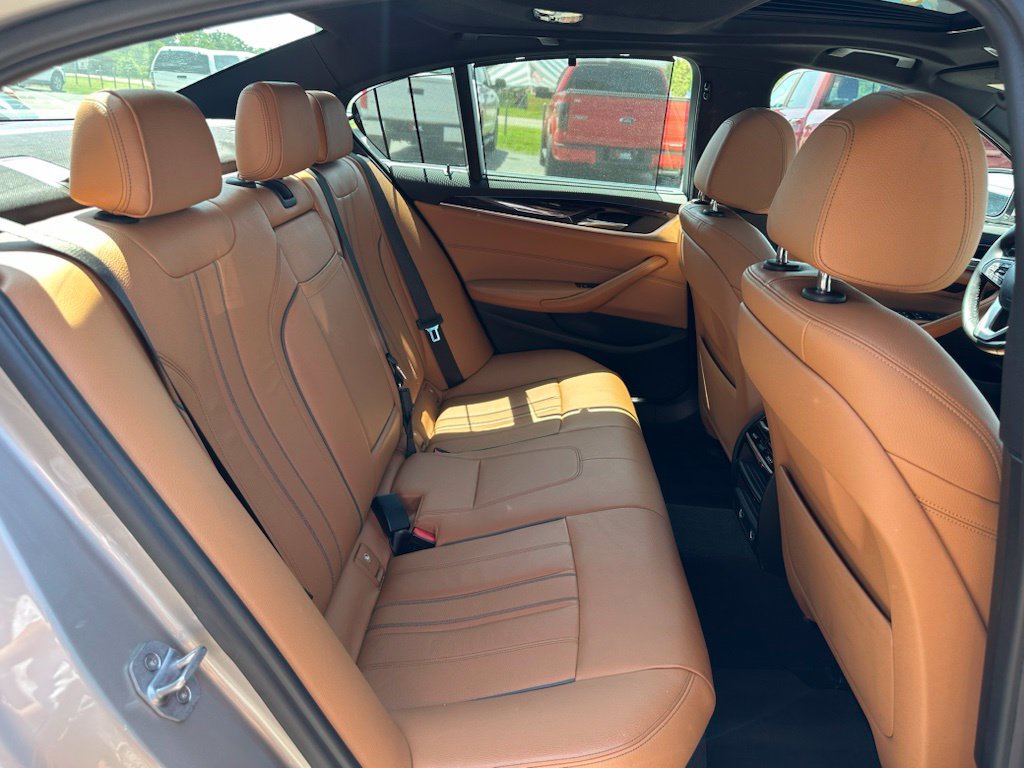 Used 2017 BMW 530i RWD image 31