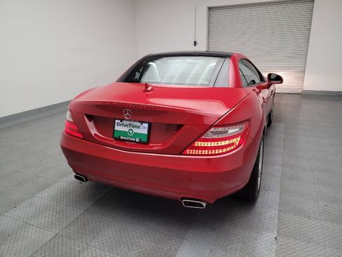 Used 2015 Mercedes-Benz SLK 250 w/ Premium Package image 7