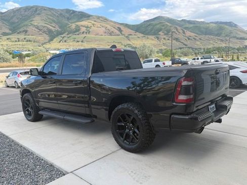 Used 2023 RAM 1500 Laramie AWD/4WD image 3