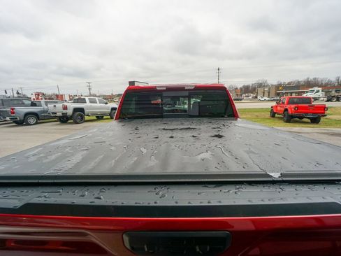 Used 2024 GMC Sierra 1500 SLT w/ SLT Premium Plus Package image 11