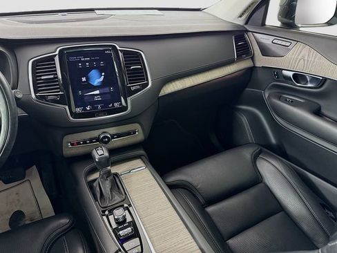 Used 2021 Volvo XC90 T6 Inscription image 25