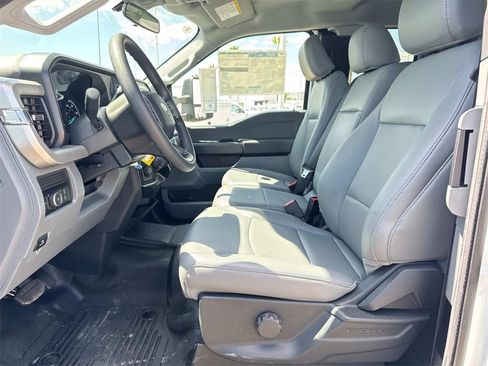 New 2025 Ford F350 XL w/ XL Chrome Package image 13