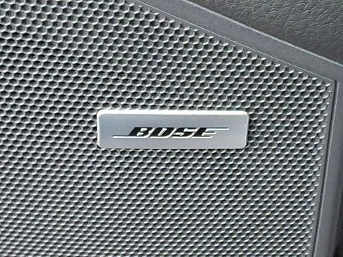 Used 2024 Porsche Cayenne Coupe image 28