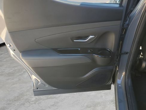 Used 2022 Hyundai Santa Cruz Limited image 17