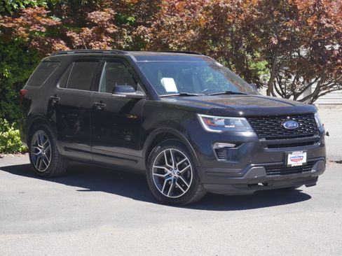 Used 2018 Ford Explorer Sport AWD/4WD image 32