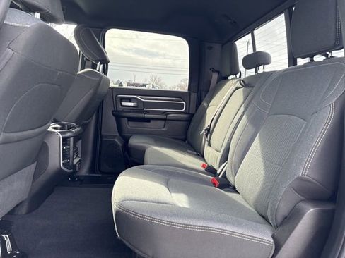 Used 2021 RAM 2500 Big Horn w/ Level 2 Equipment Group image 30