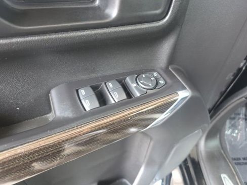 Used 2021 Chevrolet Silverado 1500 LT Trail Boss w/ Bed Protection Package image 21