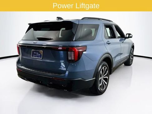 Certified 2026 Ford Explorer ST-Line AWD/4WD image 11