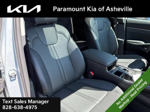 New 2026 Kia Sorento S w/ S Panoramic Sunroof Package FWD image 21