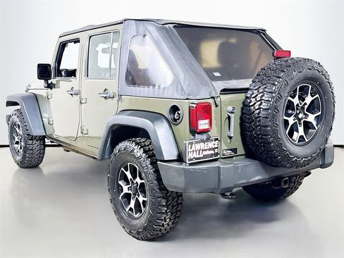 Used 2015 Jeep Wrangler Unlimited Sport w/ Connectivity Group image 6