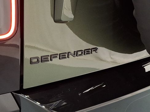 Used 2026 Land Rover Defender 110 S AWD/4WD image 30