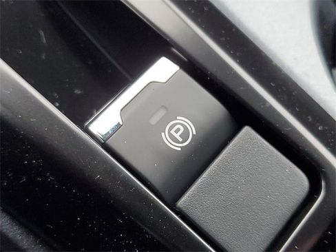 New 2026 Subaru Forester Premium image 34