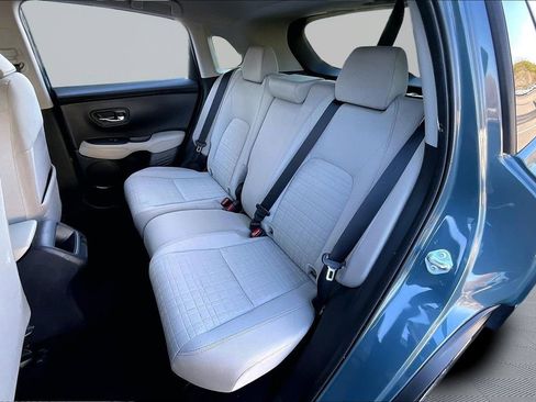 Used 2024 Honda HR-V LX image 16