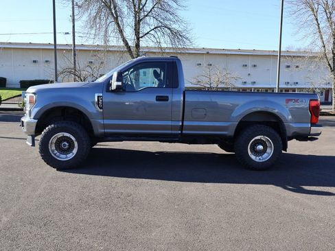 Used 2022 Ford F350 XLT w/ XLT Value Package image 3