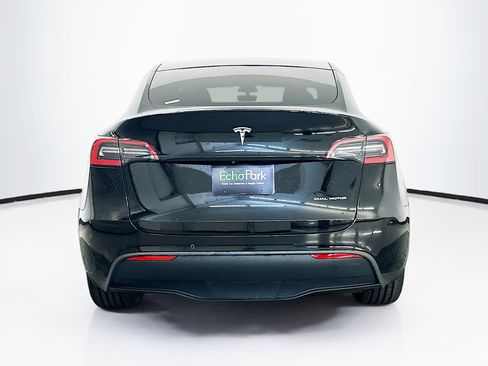 Used 2020 Tesla Model Y Long Range image 7