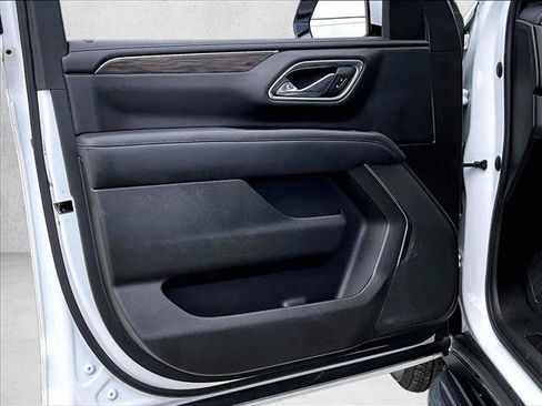 Used 2021 Chevrolet Tahoe LS RWD image 18