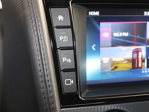 Used 2018 Jaguar F-TYPE R-Dynamic RWD image 48